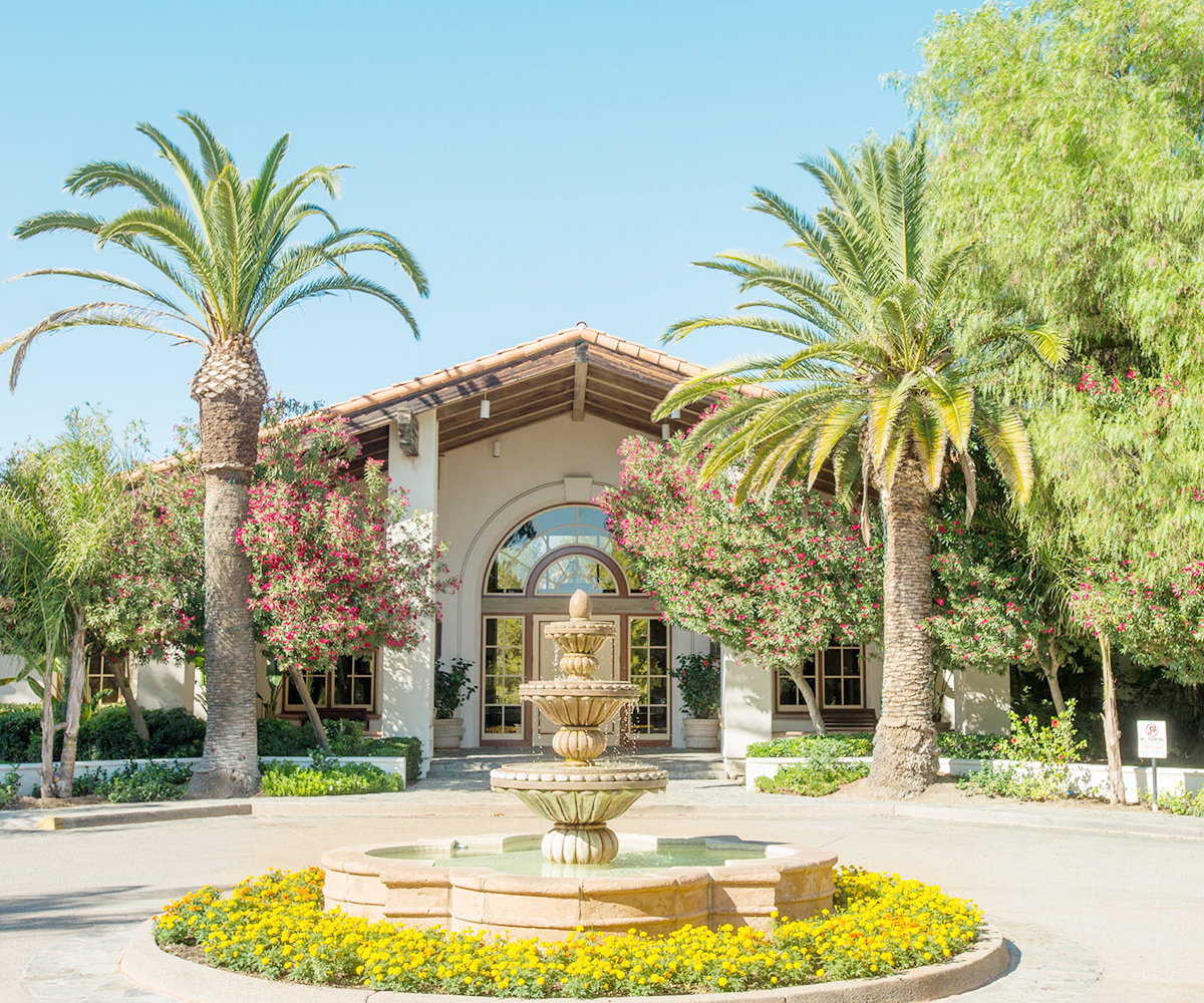 Menifee Lakes by Wedgewood Weddings Romantic Wedding Venue For You